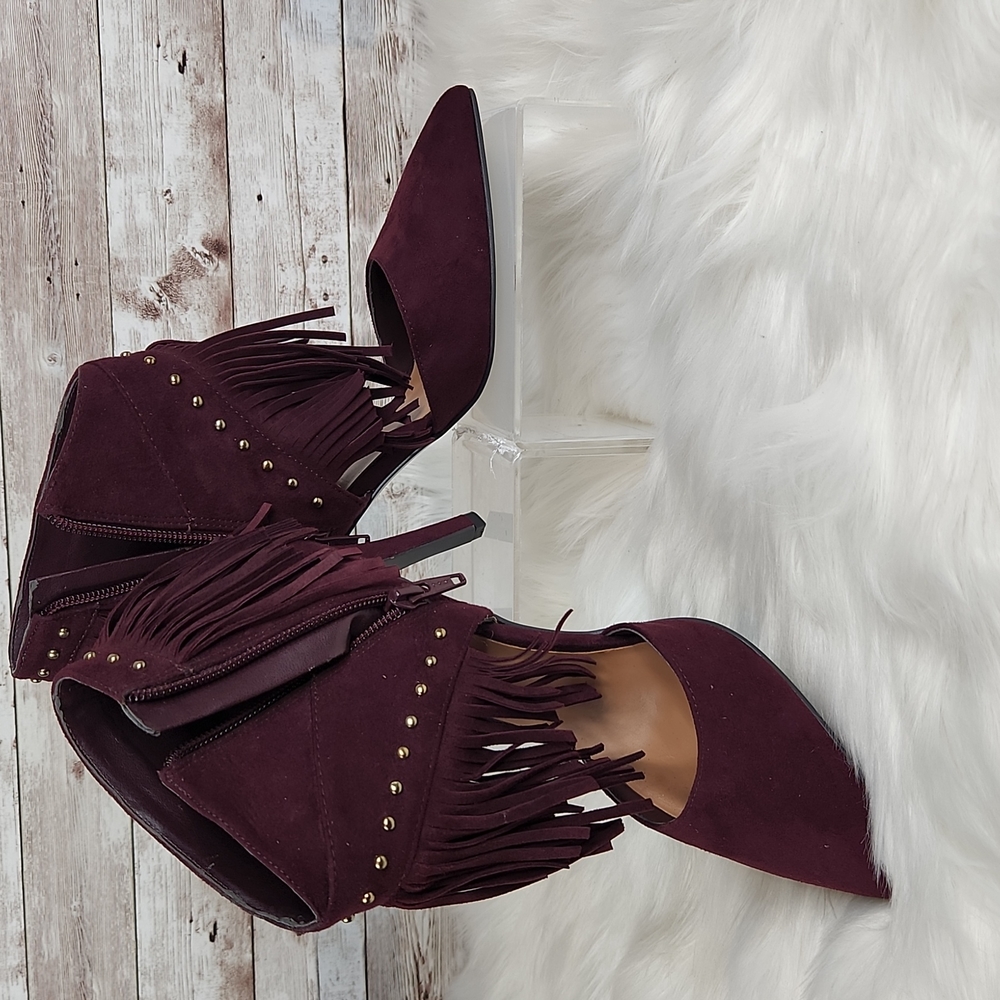 Nine West, women's Burgandy fringed suede heels, small gold hardware, Sz 6 1/2 - Picture 11 of 11